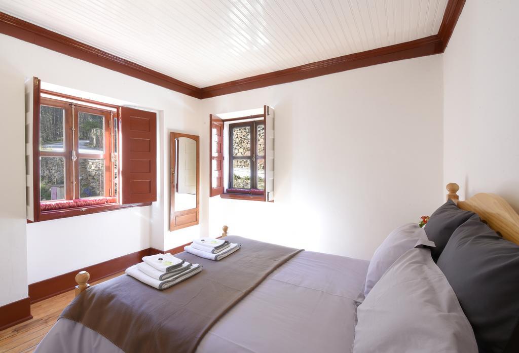 Casa Cerro Da Correia Guest House Manteigas Bagian luar foto